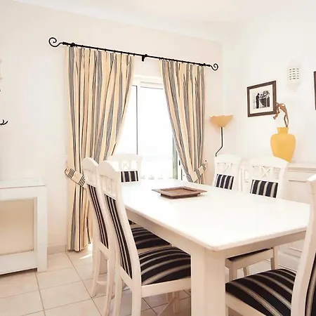 Villa Sleeps 6 Pool Air Con Wifi Burgau