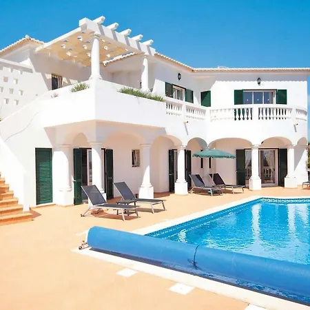 Sleeps 6 Pool Air Con Wifi فيلة