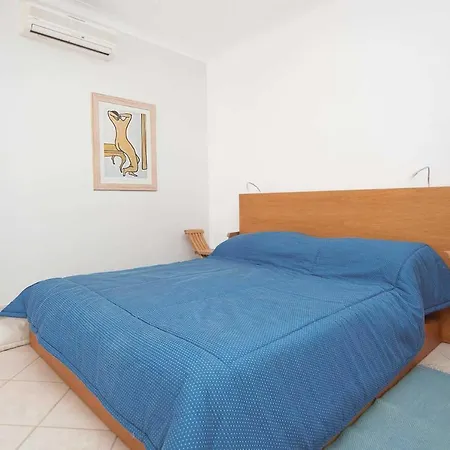 빌라 Sleeps 6 Pool Air Con Wifi 부르가우